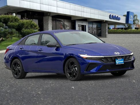 New 2026 Hyundai Elantra Sport FWD image 10
