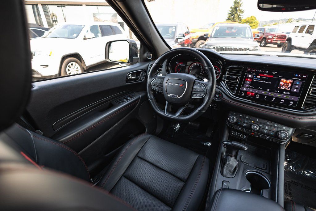 Used 2024 Dodge Durango R/T AWD/4WD image 18