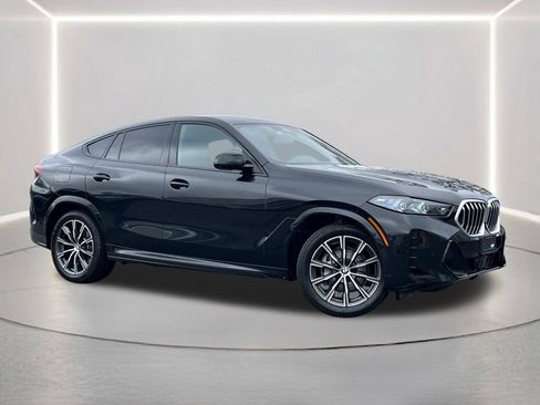 Used 2025 BMW X6 xDrive40i image 2