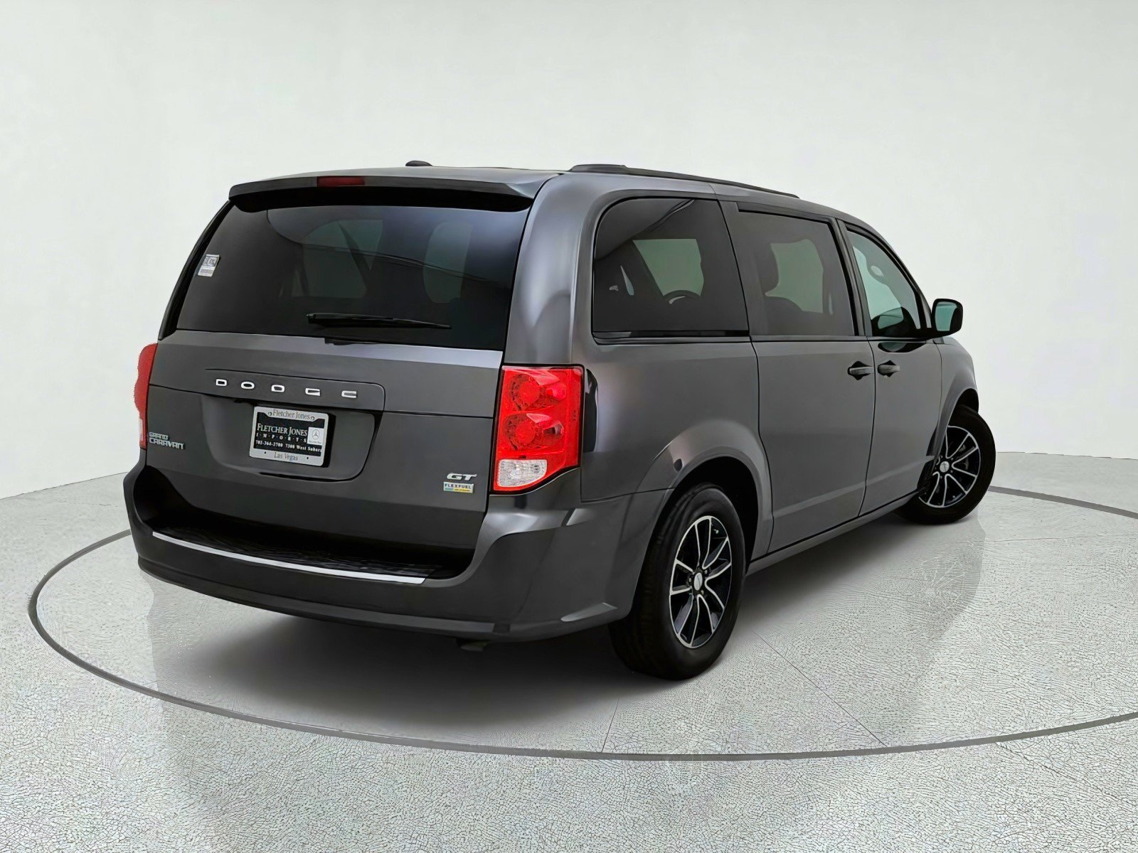 Used 2019 Dodge Grand Caravan GT FWD image 9