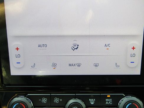 New 2026 Ford Ranger XLT w/ Equipment Group 301A High AWD/4WD image 21