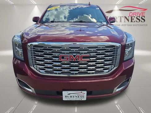 Used 2019 GMC Yukon Denali AWD/4WD image 3