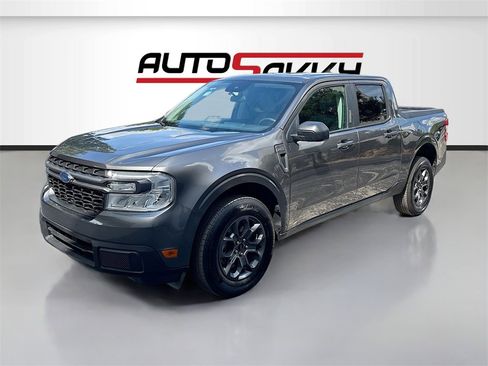 Used 2024 Ford Maverick XLT image 3