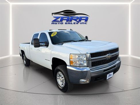 Used 2008 Chevrolet Silverado 2500 LTZ w/ Safety Package AWD/4WD image 9