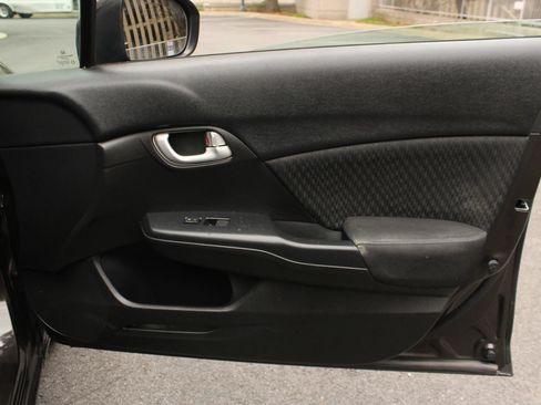 Used 2014 Honda Civic LX image 25