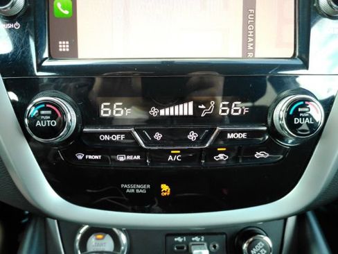 Used 2019 Nissan Murano SV image 42