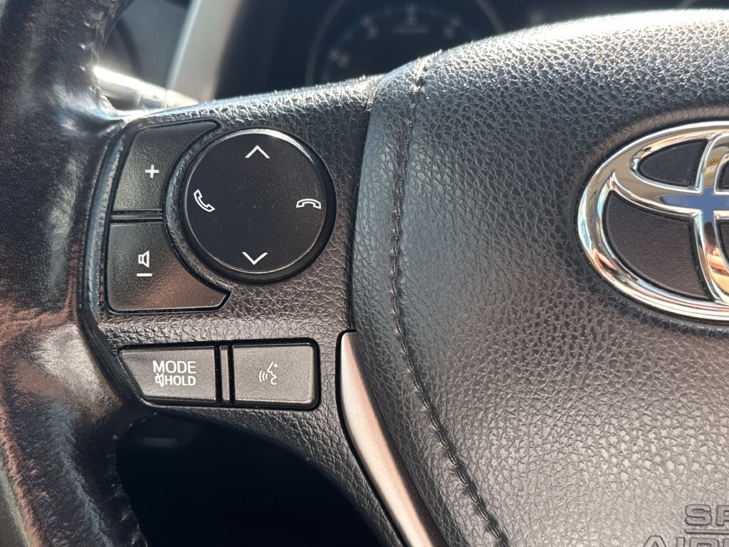 Used 2017 Toyota RAV4 XLE w/ Plus Special Value Package AWD/4WD image 20