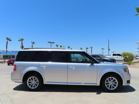 Used 2013 Ford Flex SE FWD image 9