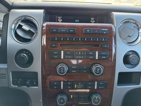 Used 2010 Ford F150 Lariat image 13