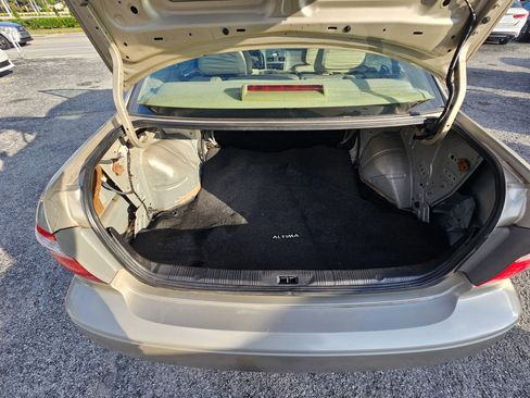 Used 2000 INFINITI I30 image 15