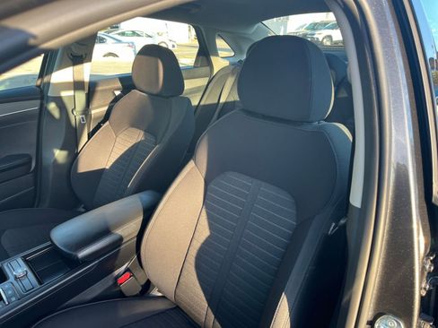 Used 2025 Kia K5 LXS image 37