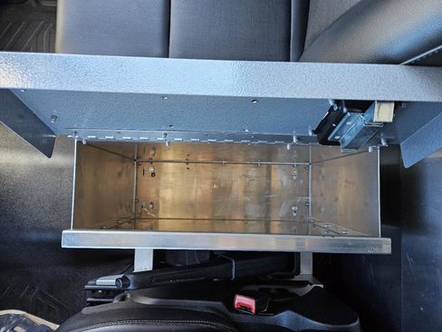 Used 2020 Ford Transit 250 Medium Roof w/ Load Area Protection Package RWD image 30