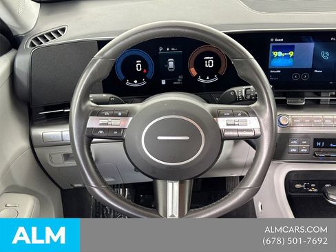 Used 2025 Hyundai Kona SEL FWD image 27
