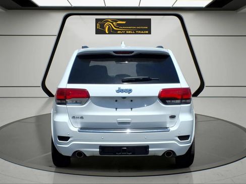 Used 2020 Jeep Grand Cherokee Overland AWD/4WD image 4