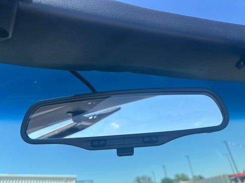 Used 1998 Chevrolet Corvette Convertible w/ Memory Pkg RWD image 18