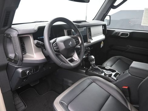 New 2026 Ford Bronco Outer Banks AWD/4WD image 33