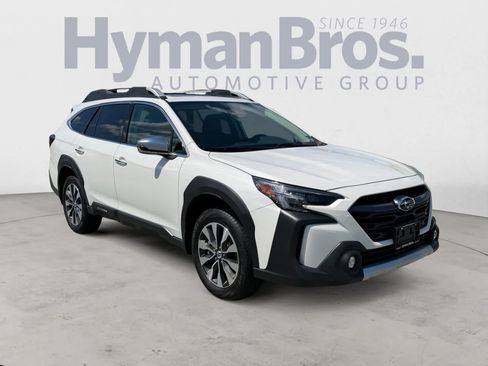 Certified 2025 Subaru Outback Touring XT AWD/4WD image 1
