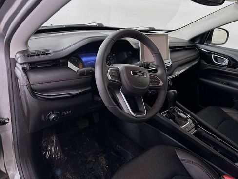 Used 2022 Jeep Compass Trailhawk image 15