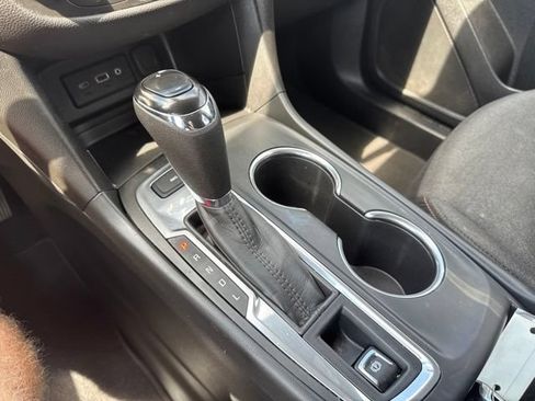 Used 2020 Chevrolet Equinox LT AWD/4WD image 20