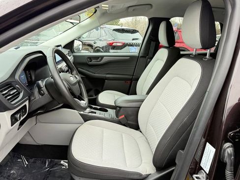 Certified 2023 Ford Escape Active image 6