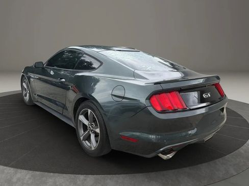 Used 2016 Ford Mustang GT RWD image 3