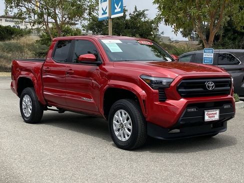 Certified 2025 Toyota Tacoma SR5 RWD image 44