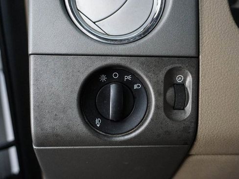 Used 2006 Ford F150 image 13