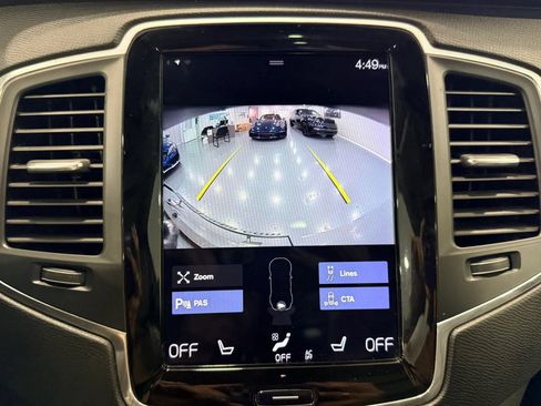 Used 2019 Volvo XC90 T5 Momentum FWD image 32
