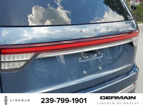 Used 2020 Lincoln Aviator Reserve RWD image 16