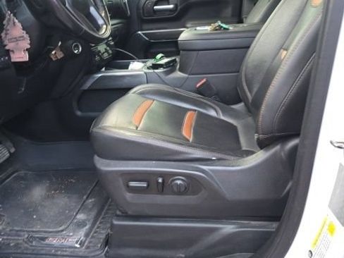 Used 2021 GMC Sierra 3500 AT4 w/ AT4 Premium Plus Package AWD/4WD image 2
