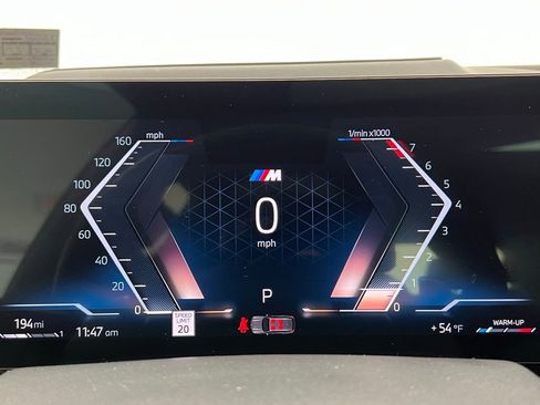 Certified 2023 BMW X7 xDrive40i w/ M Sport Package image 17