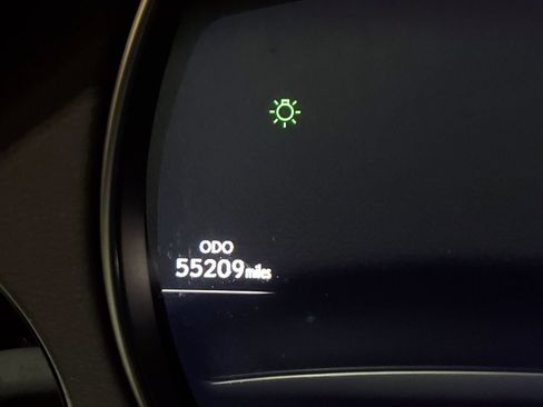 Used 2020 Lexus LS 500 w/ Accessory Package (Z2) RWD image 38