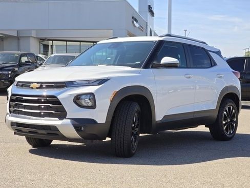 Used 2022 Chevrolet TrailBlazer LT w/ Convenience Package image 20