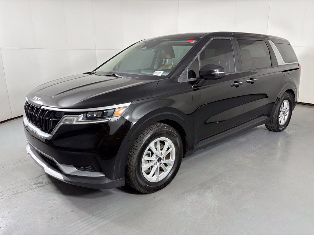 Used 2022 Kia Carnival LX FWD image 4