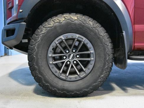 Used 2020 Ford F150 Raptor w/ Equipment Group 802A Luxury AWD/4WD image 26