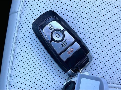 Used 2023 Ford Mustang Mach-E Premium image 25