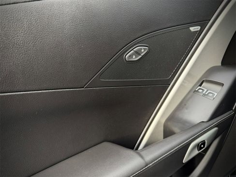 Used 2017 Chevrolet Corvette Stingray Convertible w/ 1LT image 39