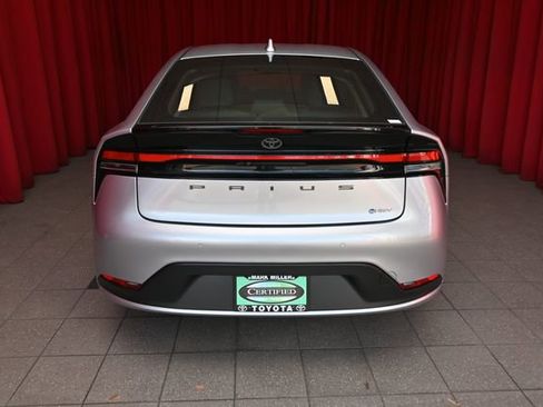 Certified 2024 Toyota Prius LE image 5
