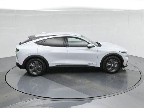 Certified 2021 Ford Mustang Mach-E Select image 39