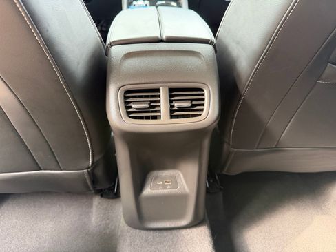 Used 2025 Buick Envision Sport Touring AWD/4WD image 28