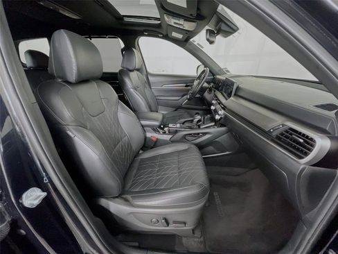 Used 2024 Kia Telluride EX X-Line image 33