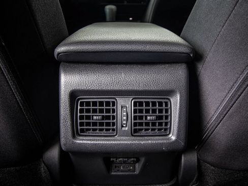 Used 2025 Toyota Camry LE FWD image 25