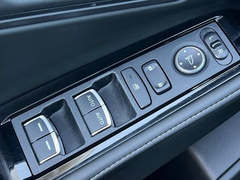 Used 2023 Honda Accord Touring image 13