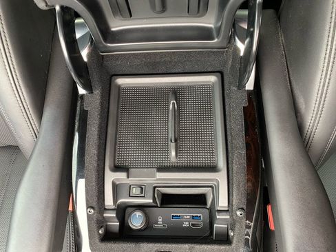 Used 2017 Land Rover Range Rover Supercharged image 18