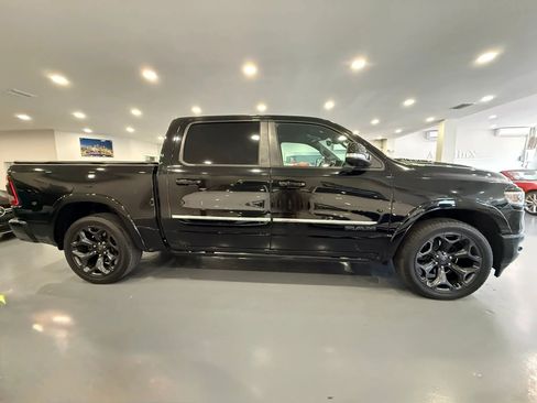 Used 2020 RAM 1500 Limited w/ Black Appearance Package RWD image 8