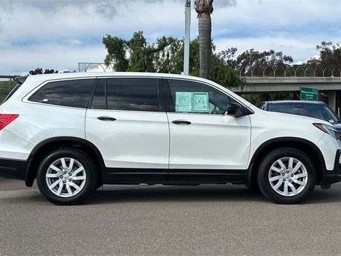 Used 2019 Honda Pilot LX image 4