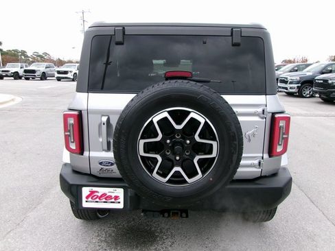 Used 2022 Ford Bronco Outer Banks image 21