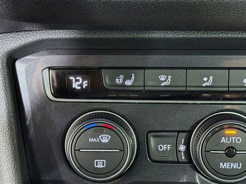 Used 2020 Volkswagen Tiguan SEL w/ 3rd Row Seat Package AWD/4WD image 22