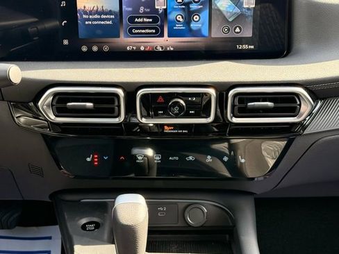 New 2026 Nissan Sentra SV w/ SV Convenience Package image 24