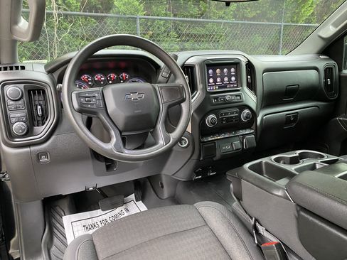 Used 2024 Chevrolet Silverado 1500 Custom Trail Boss AWD/4WD image 31